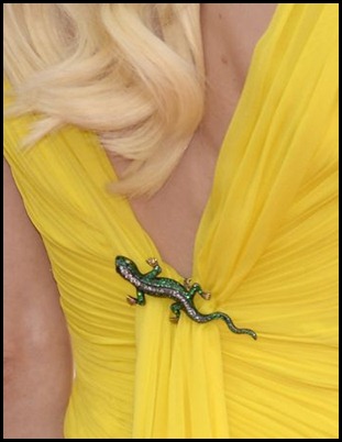 Anna_Faris_Lizard_Brooch