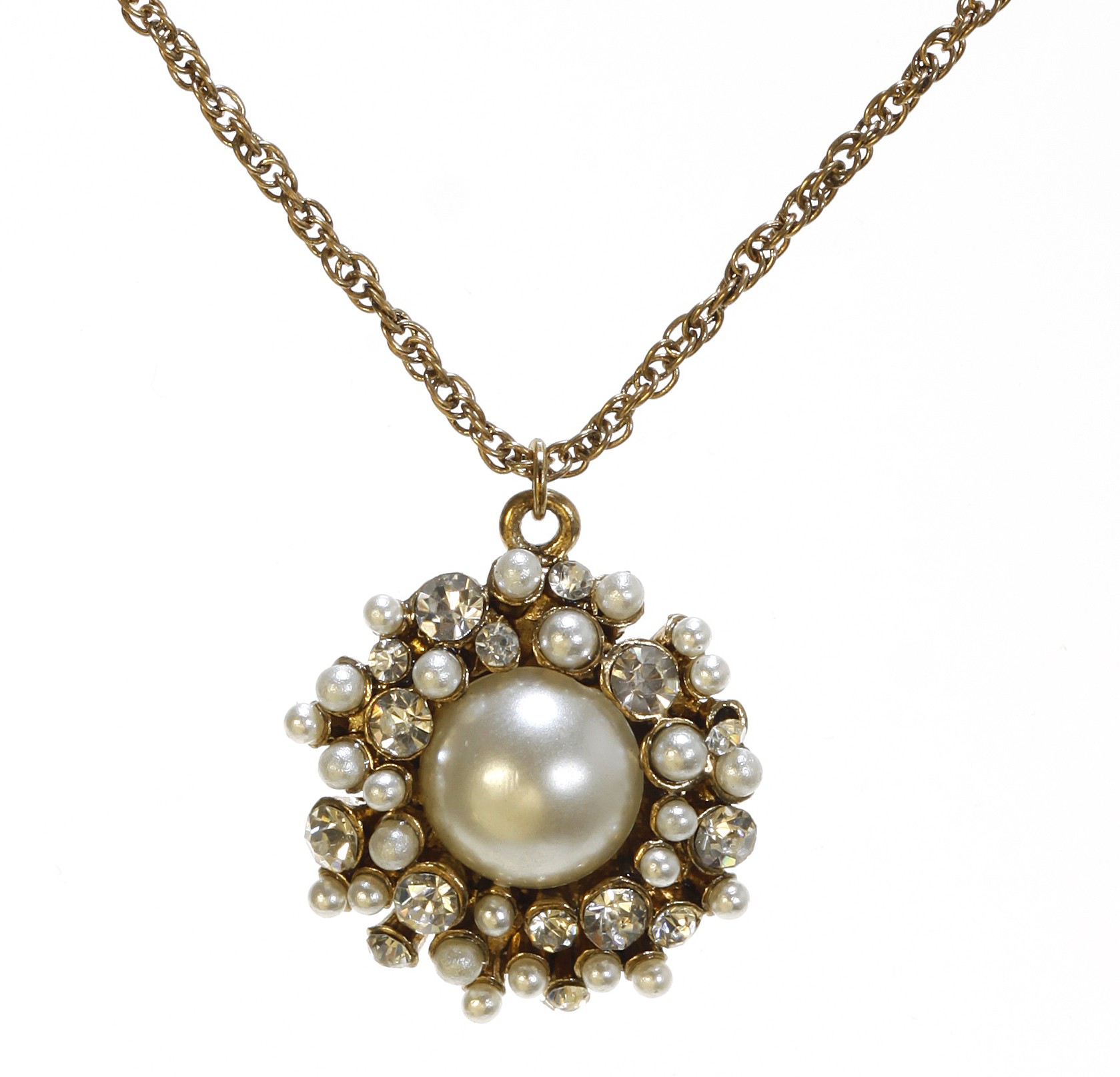 Freshwater-Pearl-Necklace-Jewelry