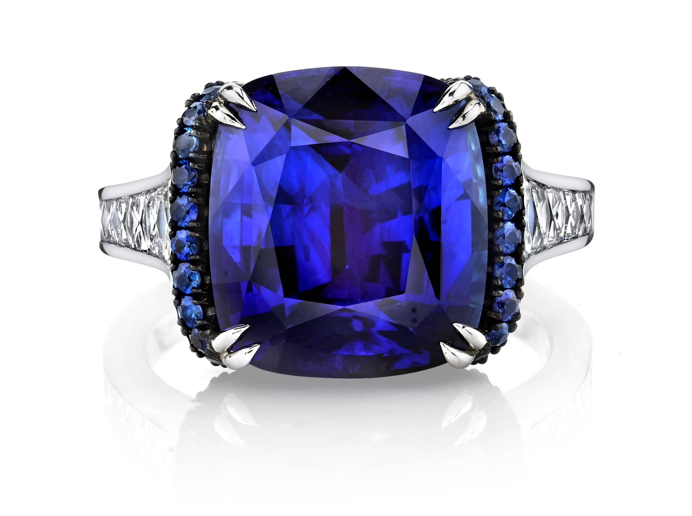 Omi - Sapphire and diamond