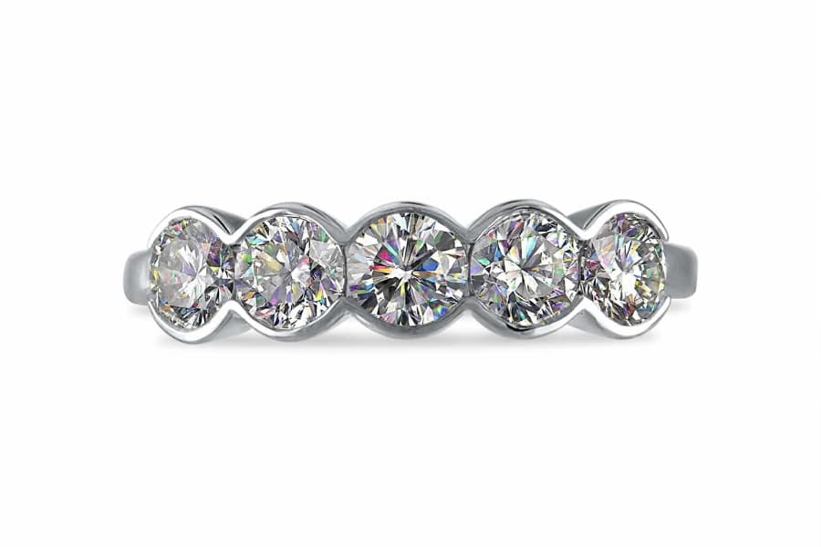 5-piece round diamond ring